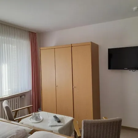 Ferienwohnung Und Gaestezimmer Iburgblick Bad Driburg Exterior photo